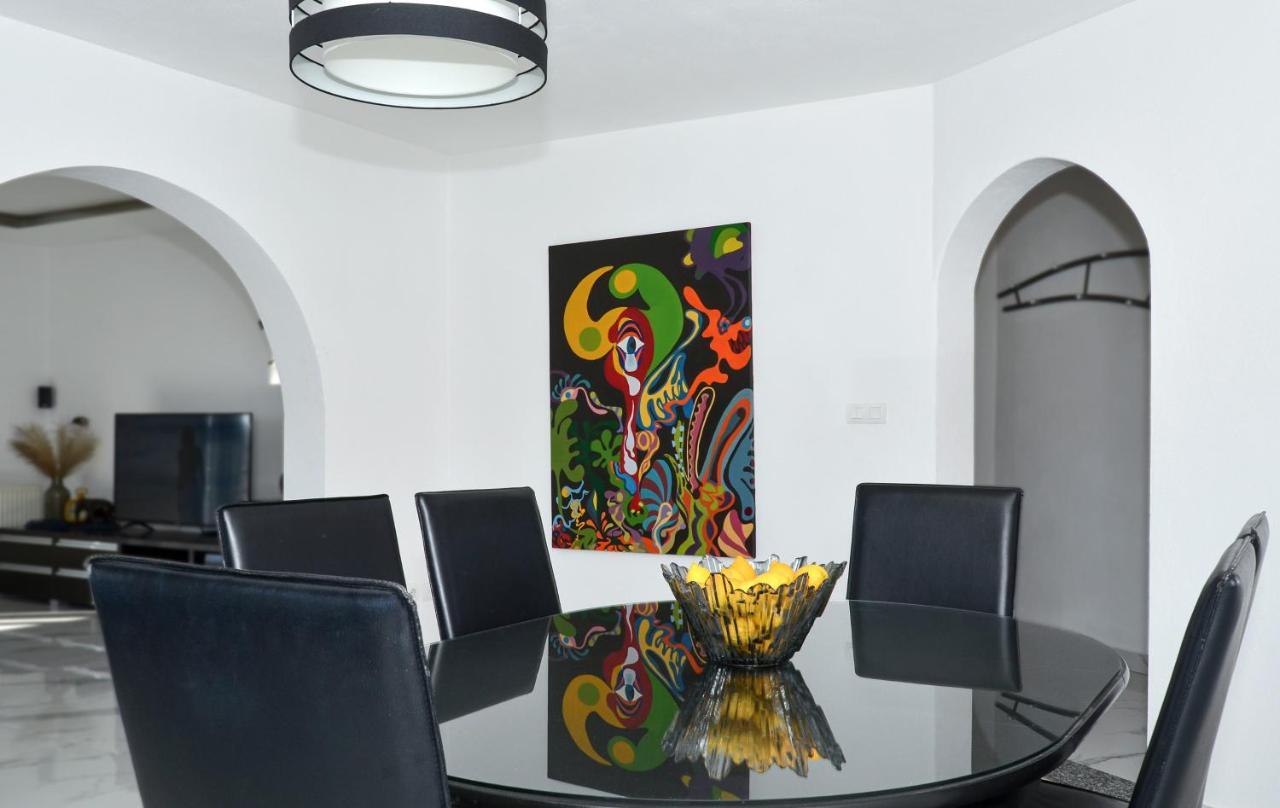 Copacabana Beach Apartments Trogir Exterior photo